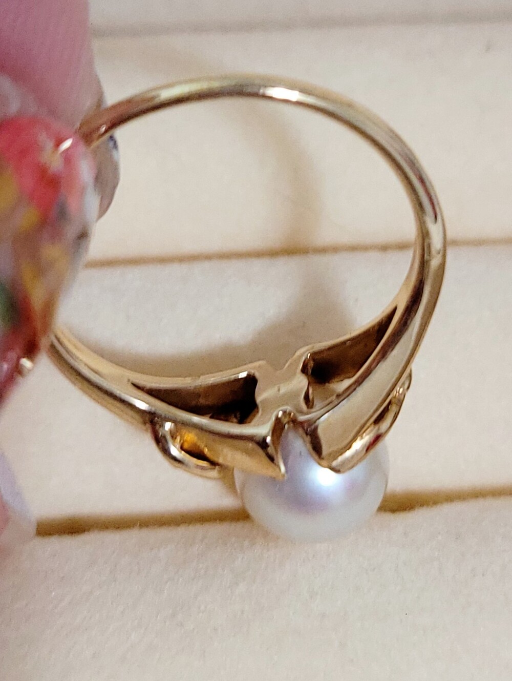 MIKIMOTO Pearl Ring in 14K Yellow Solid Gold - Picture 15 of 15